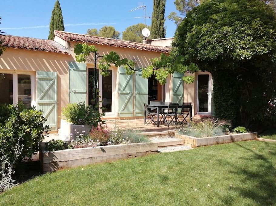 Villa Familiale - Proche Aix En Provence Ventabren Zewnętrze zdjęcie